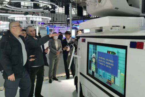 海信亮相第十六届交博会：以硬核智慧交管方案破解交通治理痛点 