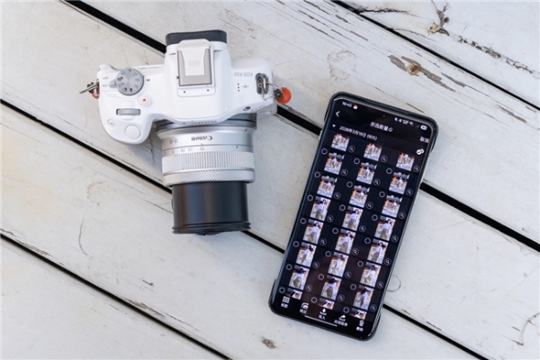 佳能EOS R50：颜值与实力并存，承包你的美好瞬间  