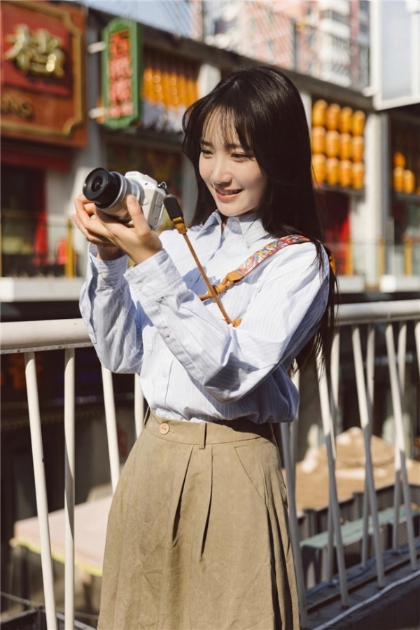 佳能EOS R50：颜值与实力并存，承包你的美好瞬间  