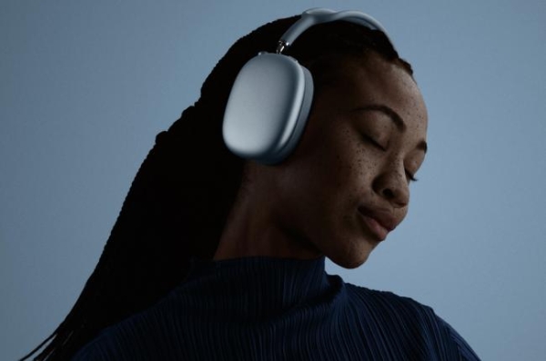 4月1日来京东下单AirPods Max 2 以旧换新至高补贴300元 