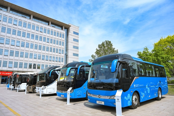 智行无界 通达全球！福田欧辉客车成为全球品牌日焦点 向世界展示中国智造魅力 