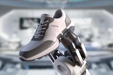 三十年制鞋积淀+前沿科技，意尔康轻松步革新舒适鞋履体验 