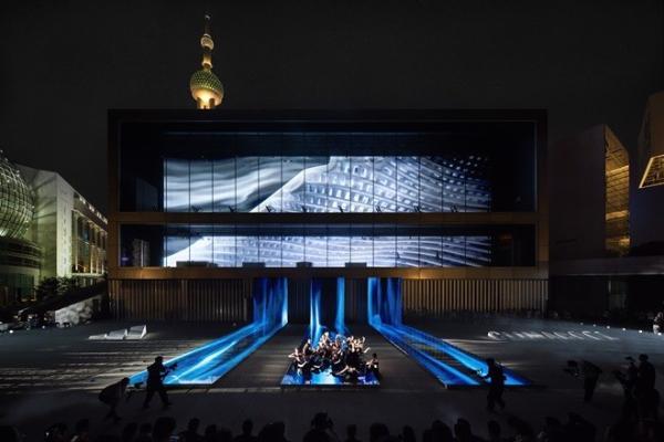 阿迪达斯全球创新发布会：「CLIMACOOL 未来美术馆」亮相上海 