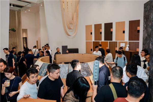 新港2026广州定制家居展圆满收官：一场“技术&美学双轮驱动”的品牌升维 