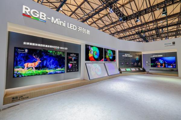 今年画质最顶的电视！海信UX2026款全维度媲美OLED，成2026高端电视首选 