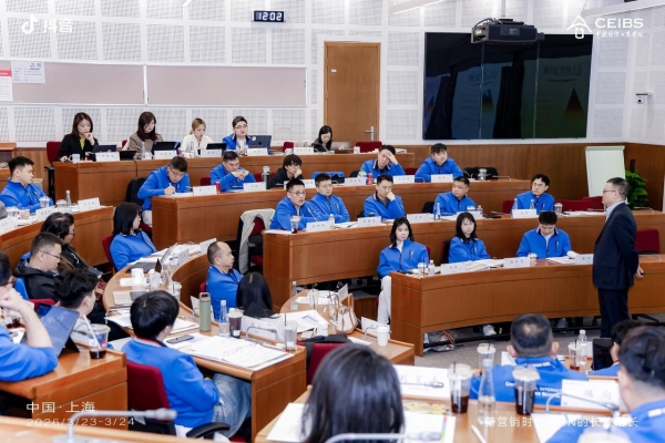 抖音为MCN搭了一座「穿越周期」的梯子 