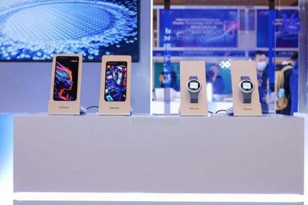 技术深、体验实、应用宽｜维信诺携多款创新成果亮相ICDT2026 