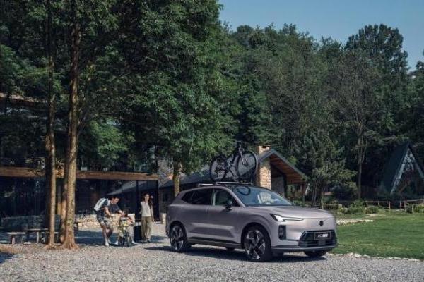 24.99万起！沃尔沃XC70 99周年感恩版或成25万级SUV首选