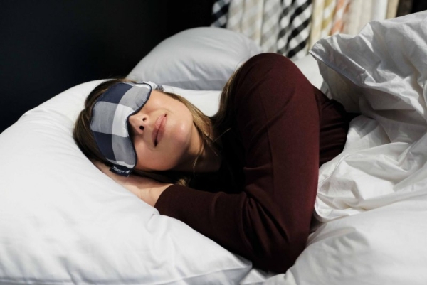 海丝腾携手Ferris Rafauli推出全新升级Grand Vividus与drēmər床具，诠释睡眠真谛