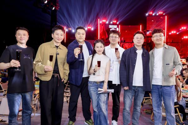  创新驱动，燃爆杭城丨欣德美骑遇之夜引领美学新风尚！ 