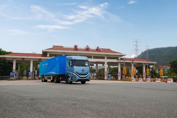 用欧曼就是省！欧曼银河全球价值品鉴之旅（纯电篇）：高度适配福建港口运输 