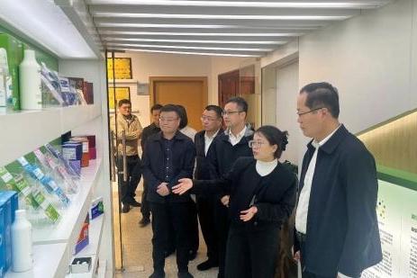 莆田市领导一行深入洛东生物调研指导 