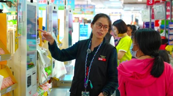 广州市社会福利院特教学校就业基地落户华润万家 全生涯帮扶体系助力“心青年”顺利就业 