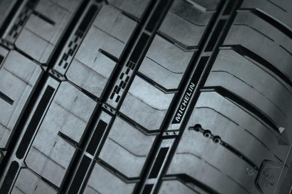 米其林浩悦5E与竞驰5E全新上市， 以技术创新定义绿色出行范式 