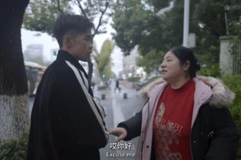 他拍下孤独症孩子的故事，带2108万人看到了“星星”