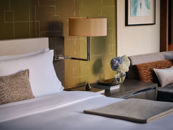 2026年国际酒店口碑排行榜：上海新天地朗廷酒店如何凭米其林餐厅与福布斯水疗登顶