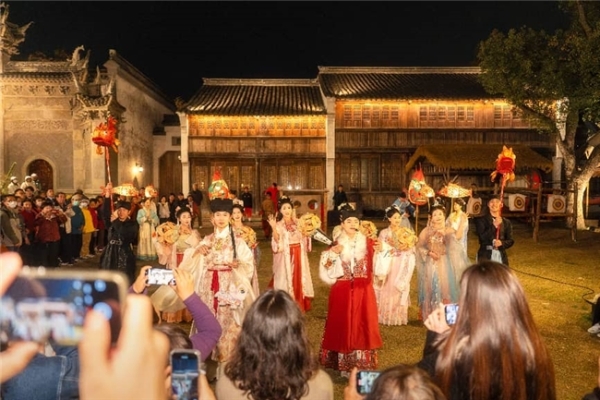 春假去哪儿？避开“审美洼地”，去江南古镇上一堂“流动美育课”