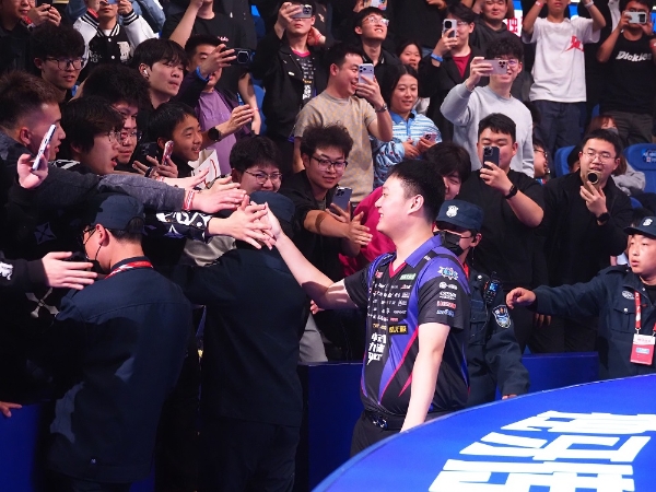 独牙传奇，相拥山海！“仙剑奇侠”赵剑波狂揽200万加冕中式九球新王