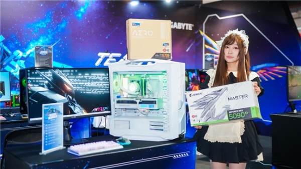 技嘉惊艳亮相2026西南国际模型电玩展 硬核MOD主机与X3D电竞装备引爆全场 