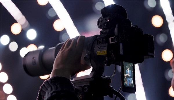 佳能CINEMA EOS系统为《声生不息·华流季》多机位实践赋能 