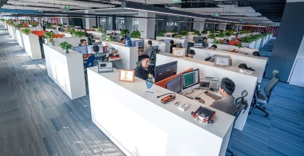 精创电气三十而励•上市答谢暨全球化和行业AI发展大会荣耀启幕 