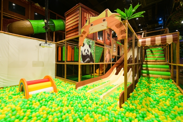 重庆FV佛罗伦萨小镇“亲子活力运动会”启幕， 以娱购体验践行儿童友好理念 