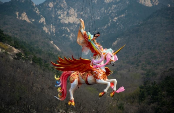 登蒙山天地宽——沂蒙山龟蒙景区五一推出“仙翁邀你上春山”主题活动 