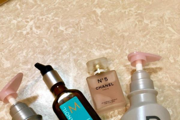 掉头发洗什么洗发水不掉头发？2026年防脱洗发水选购指南与排行榜 