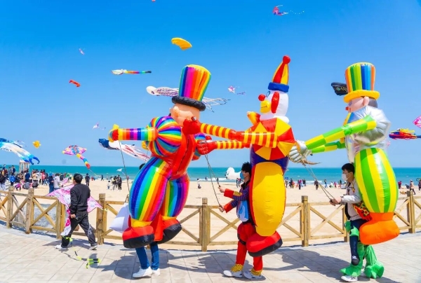 欢迎你的春天，盛开在海边丨五一来那香海，开启与风筝、与艺术、与大海的浪漫相遇！ 