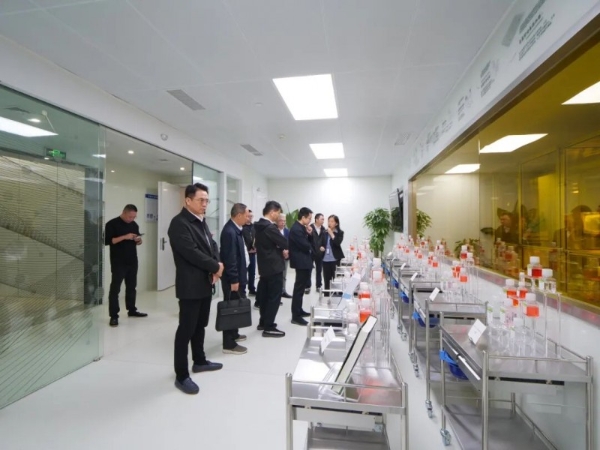 黄山市委常委、屯溪区委书记戴炜率队考察华夏源：政企携手，共筑细胞科技产业新高地 