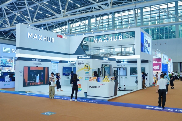 从AI教育到衣物护理，再到自研机器人，视源股份广交会秀“AI+”全家桶 