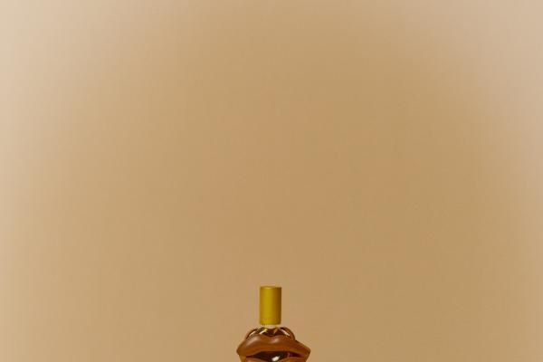 时光织韵，唇叙时光 路易十三×JUDYHUA珍粹装联名款 · 线上臻享版发布 