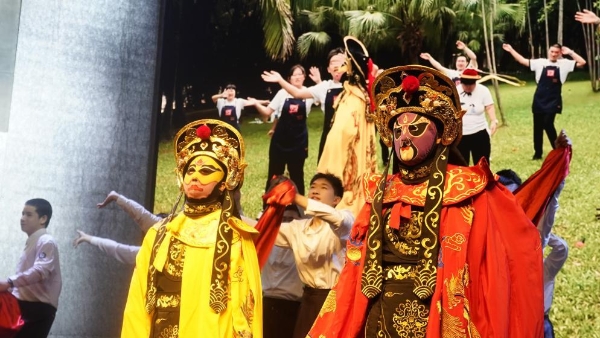 世界自闭症日丨不孤单的守护者！东方启音以专业全周期护航，点亮星宝成长之路 