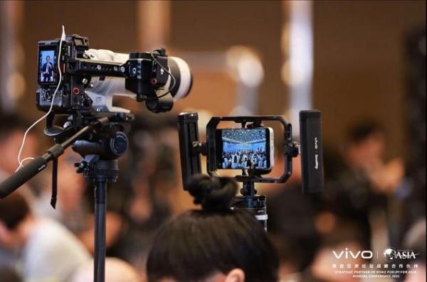 三年协同深耕！乐其创新SmallRig助力vivo X300 Ultra，重构移动影像生态 