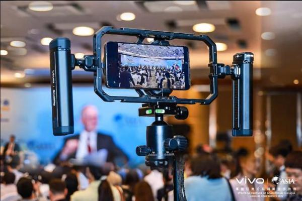 三年协同深耕！乐其创新SmallRig助力vivo X300 Ultra，重构移动影像生态 