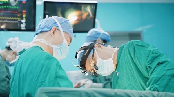 万峰院士团队凭精湛医术，成功实施LVAD人工心脏植入术救治终末期心衰患者 