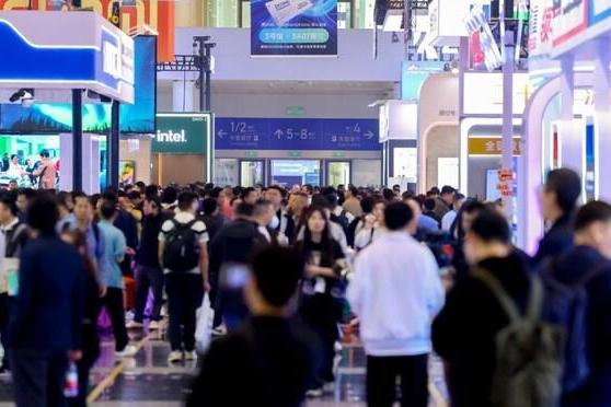 第二十六届中国零售业博览会在杭州开幕 聚焦"服务提质"绘制行业新蓝图 