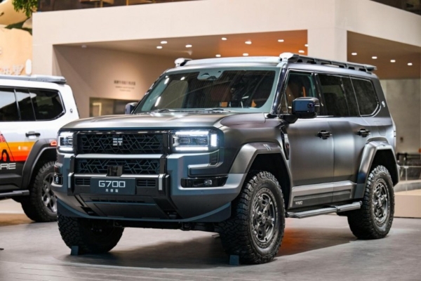 北京车展纵横G700全家族登场，原厂改装一步到位 