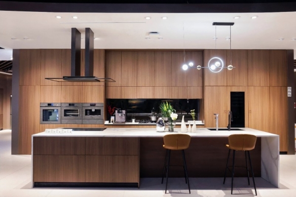 20年品牌10年冠军：卡萨帝渠道布局按下加速键 