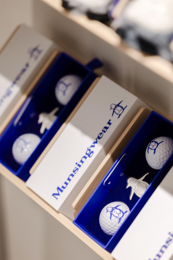 企鹅归来：百年Munsingwear万星威开启中国焕新之旅 