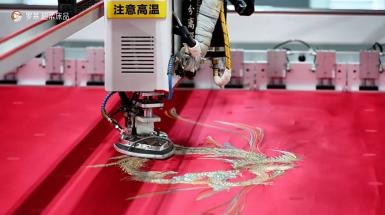 超柔安睡，智启新篇：罗莱携手“安睡体验官”，探访罗莱 智慧产业园  