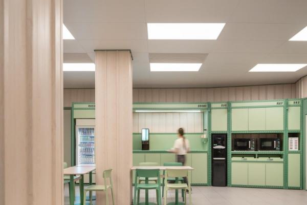  让绿色“住 ”进沙漠里 ：海友酒店出席蚂蚁森林十年庆 ，华住集团引领行业可持续发展 