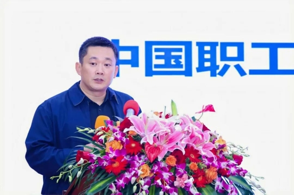 暖新护心・致敬劳动者——慈铭体检携手多方开展新就业群体健康关爱行动，守护每一颗拼搏的心 