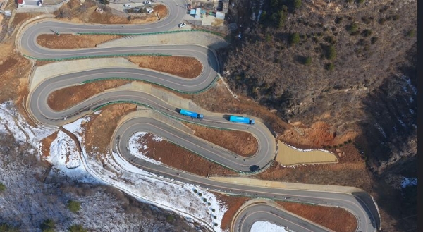用欧曼就是省！万里繁星·欧曼银河全球价值品鉴之旅（纯电篇）寒区/煤砂/港口三线收官 