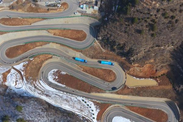 用欧曼就是省！万里繁星·欧曼银河全球价值品鉴之旅（纯电篇）寒区/煤砂/港口三线收官 