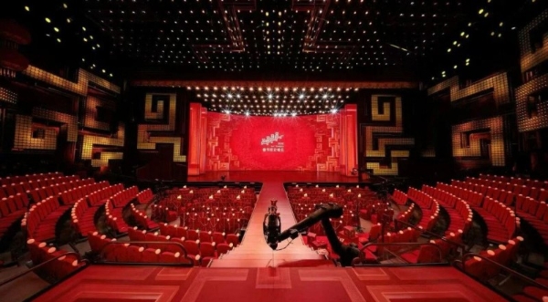 LiGHT SKY 构建舞台灯光技术创新体系 