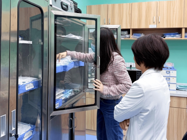 新瑞鹏集团旗下上海瑞鹏宠物医院转诊中心（黄兴分院）高分通过美国动物医院协会（AAHA）认证！ 