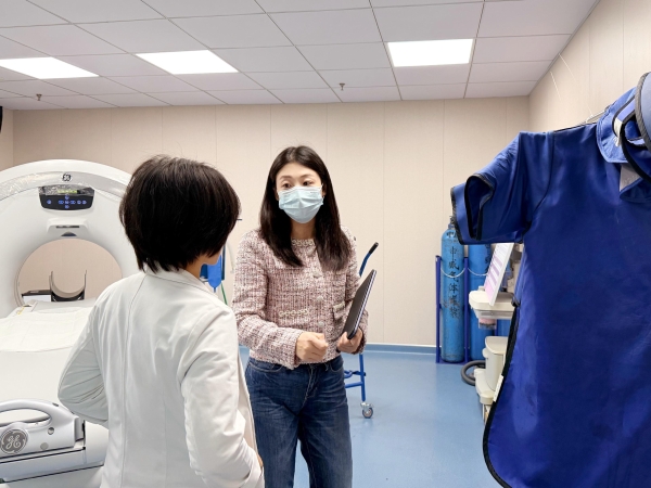 新瑞鹏集团旗下上海瑞鹏宠物医院转诊中心（黄兴分院）高分通过美国动物医院协会（AAHA）认证！ 