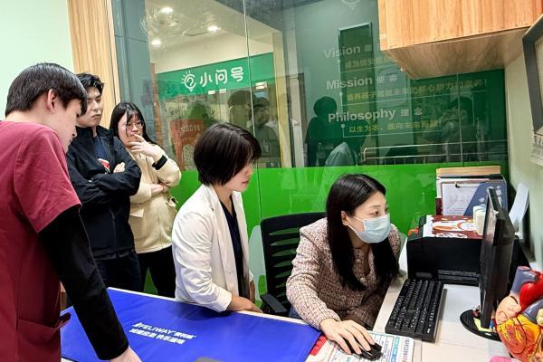 新瑞鹏集团旗下上海瑞鹏宠物医院转诊中心（黄兴分院）高分通过美国动物医院协会（AAHA）认证！ 