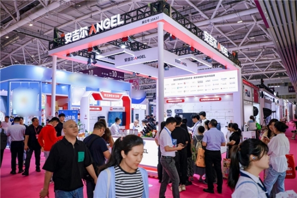 安吉尔亮相深圳礼品展，以专业公共办公直饮水解决方案赋能企业采购与员工福利 